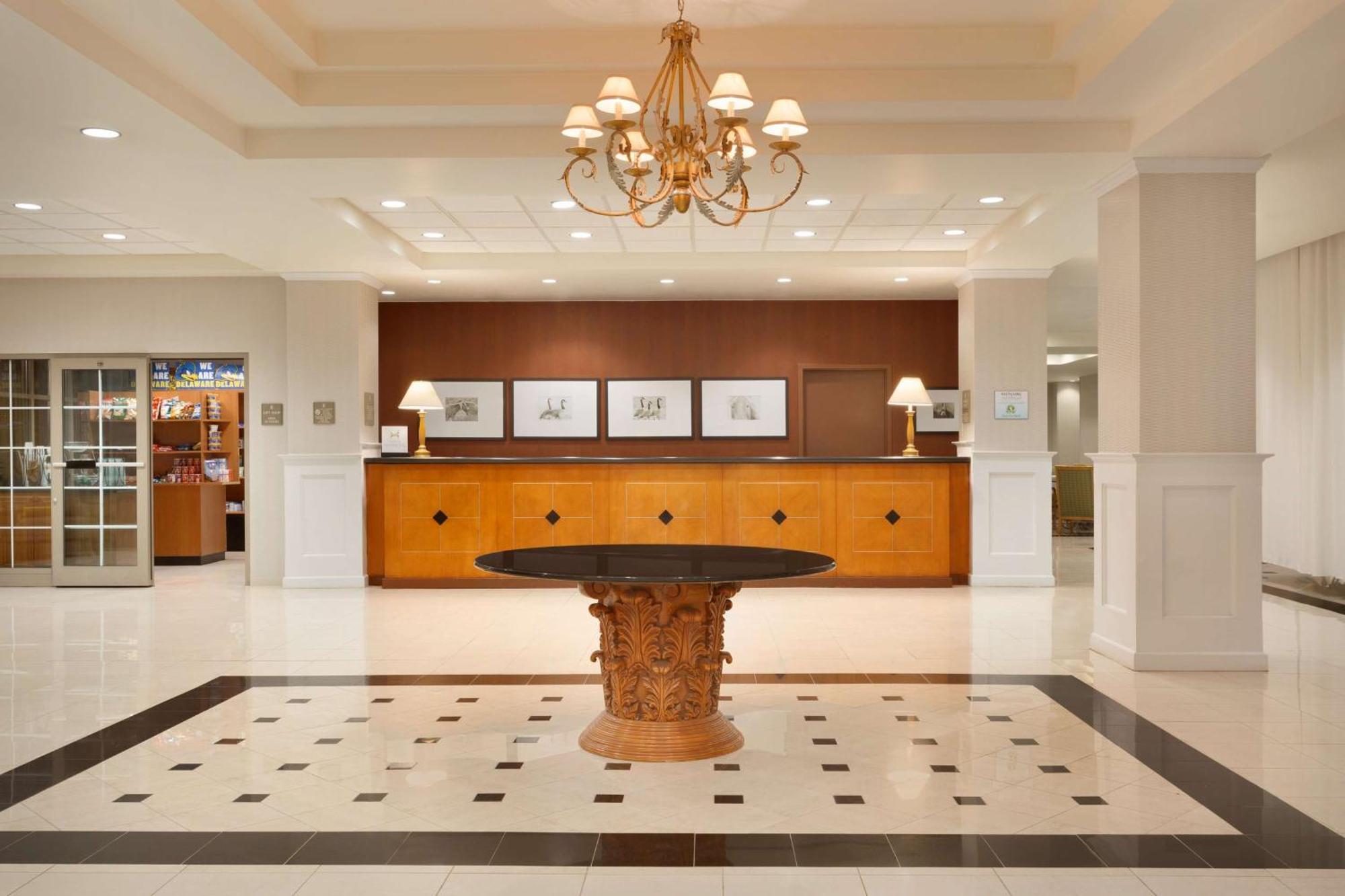 Embassy Suites Newark - Wilmington/South Eksteriør bilde