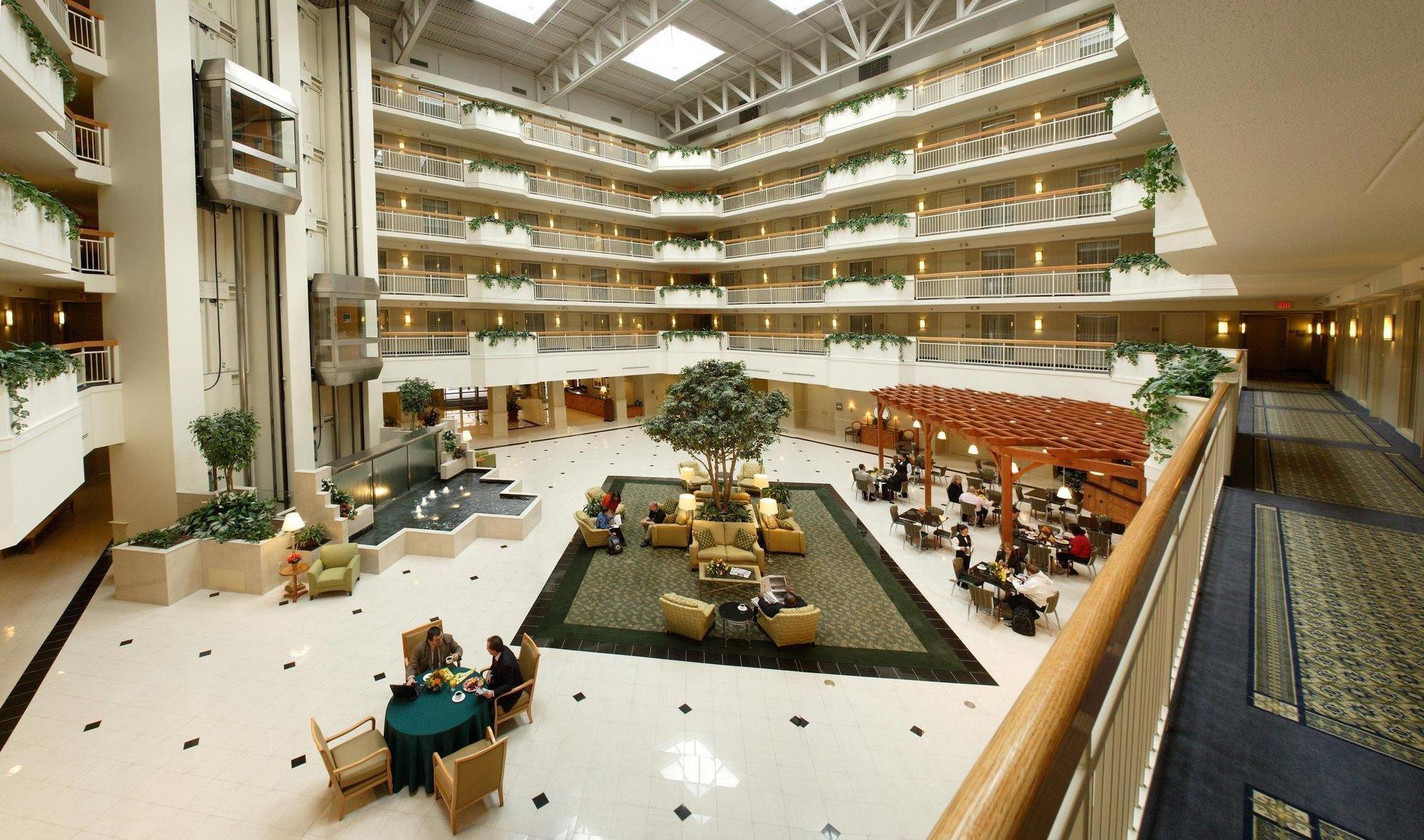 Embassy Suites Newark - Wilmington/South Eksteriør bilde